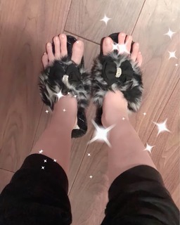 Anri Sugihara feet photo thumbnail