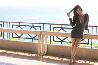 Anri Sugihara feet photo thumbnail
