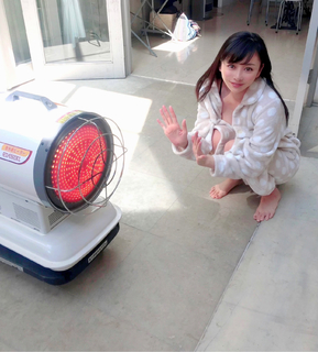 Anri Sugihara feet photo thumbnail