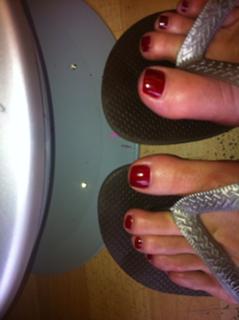 Anthea Turner feet photo thumbnail