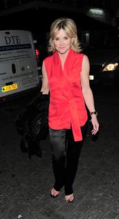 Anthea Turner feet photo thumbnail