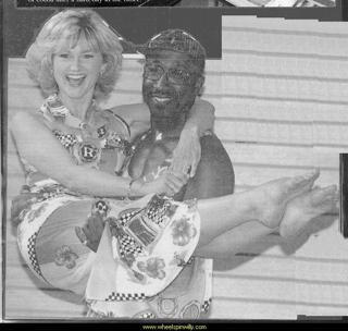 Anthea Turner feet photo thumbnail