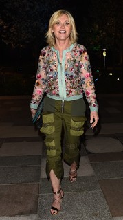 Anthea Turner feet photo thumbnail