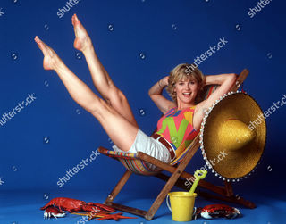 Anthea Turner feet photo thumbnail