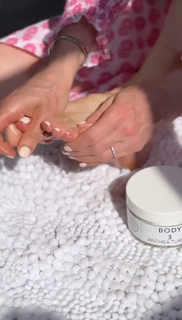 Anthea Turner feet photo thumbnail