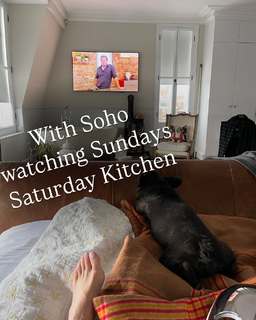 Anthea Turner feet photo thumbnail