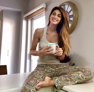 Anthi Salagoudi feet photo 3