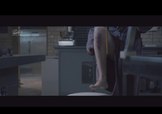 Antje Traue feet photo thumbnail