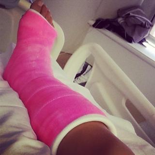 Antoinette Kalaj feet photo 3