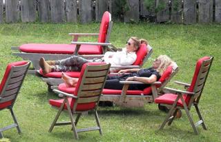 Antonella Clerici feet photo thumbnail