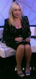 Antonella Clerici feet photo thumbnail