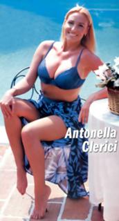 Antonella Clerici feet photo thumbnail