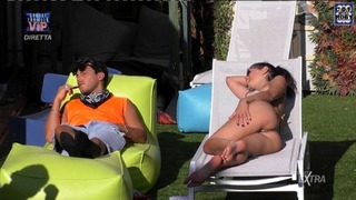 Antonella Fiordelisi feet photo thumbnail