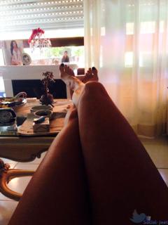 Antonella Mosetti feet photo thumbnail