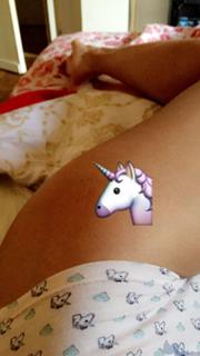 Antonella Mosetti feet photo thumbnail