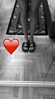 Antonella Mosetti feet photo thumbnail