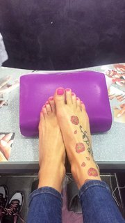 Antonella Mosetti feet photo thumbnail