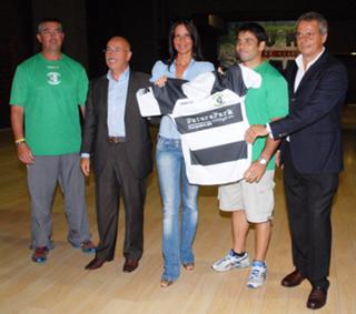 Antonella Mosetti feet photo thumbnail