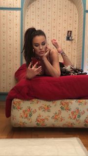 Antonella Mosetti feet photo thumbnail