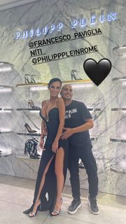 Antonella Mosetti feet photo thumbnail