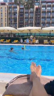 Antonella Mosetti feet photo thumbnail