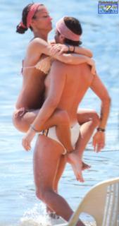 Antonella Mosetti feet photo thumbnail