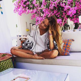 Antonia Kallimoukou feet photo 6