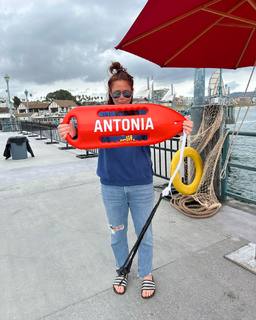 Antonia Lofaso feet photo 7