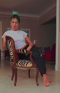 Antonia Morais feet photo 9