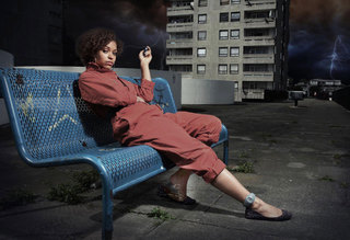 Antonia Thomas feet photo thumbnail