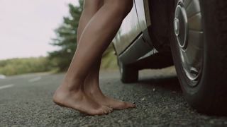 Antonia Thomas feet photo thumbnail