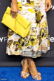 Antonia Thomas feet photo thumbnail