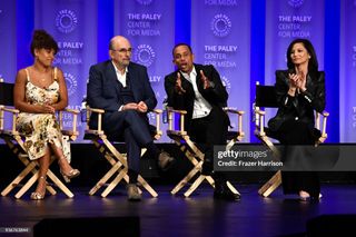 Antonia Thomas feet photo thumbnail