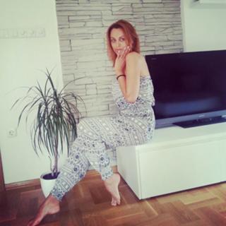 Antonija Šola feet photo 1