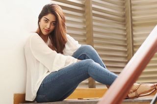 Anu Emmanuel feet photo 15