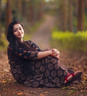 Anu Sithara feet photo 20