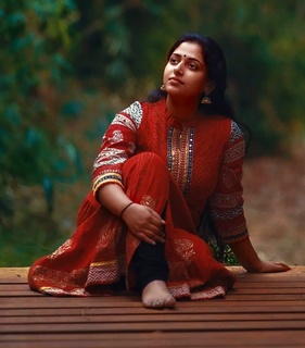 Anu Sithara feet photo 19