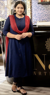 Anu Sithara feet photo 12