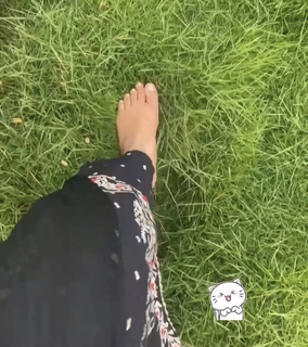 Anu Sithara feet photo 4