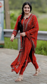 Anu Sithara feet photo 15