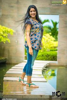 Anumol K. Manoharan feet photo 17