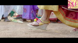 Anupama Parameshwaran feet photo thumbnail