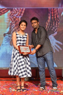 Anupama Parameshwaran feet photo thumbnail