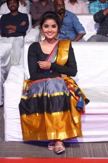 Anupama Parameshwaran feet photo thumbnail