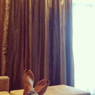 Anupama Parameshwaran feet photo thumbnail