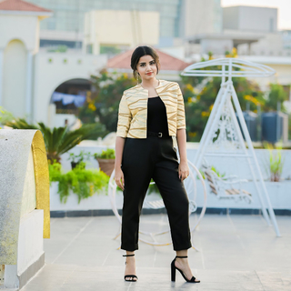 Anupama Parameshwaran feet photo thumbnail