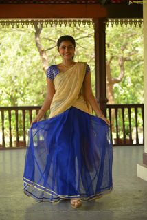 Anupama Parameshwaran feet photo thumbnail