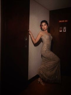 Anupama Parameshwaran feet photo 4