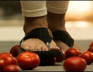 Anupama Parameshwaran feet photo 2