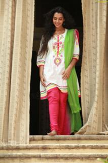 Anupriya Goenka feet photo 18